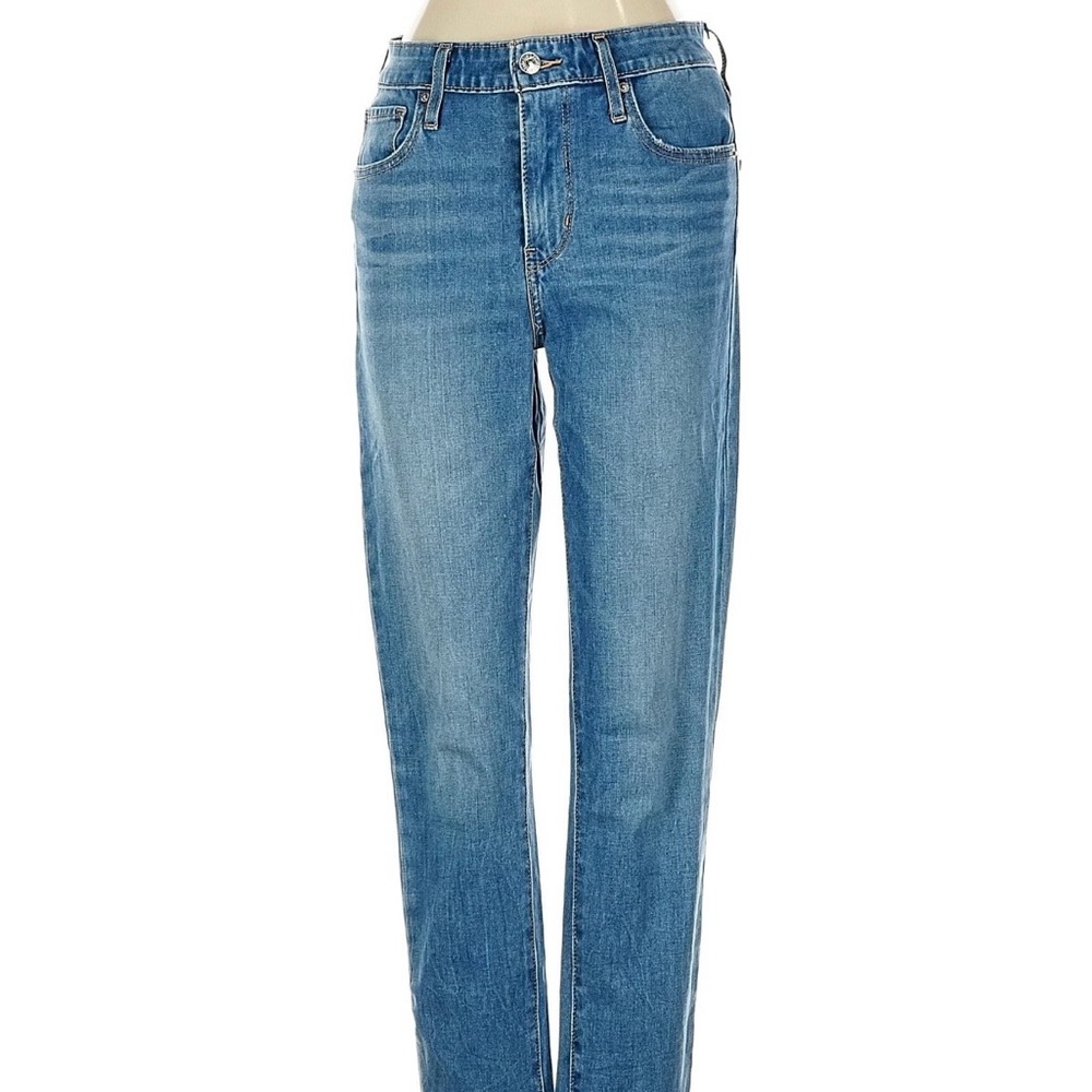 Classic Blue Women's Levi’s Jeans
